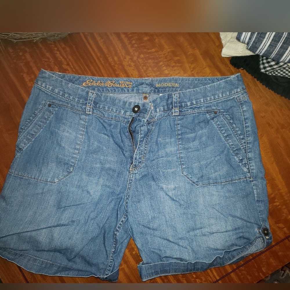 GUC EDDIE BAUER womens Shorts 14